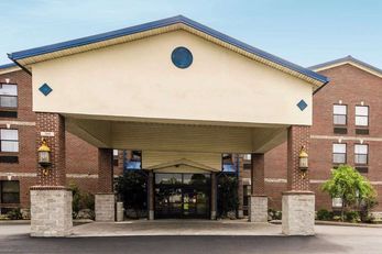 Quality Suites Jeffersonville