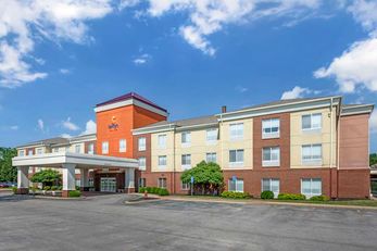 Comfort Suites
