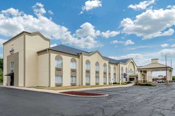 Comfort Suites