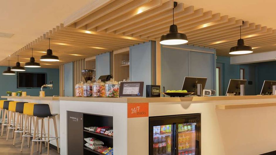 Hampton by Hilton Antwerp Central Station Lobby