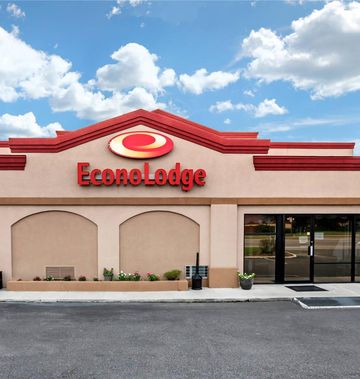 Econo Lodge In Town