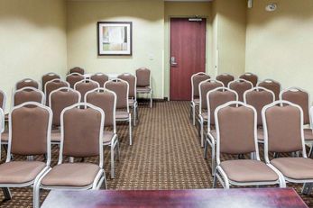 Sleep Inn & Suites