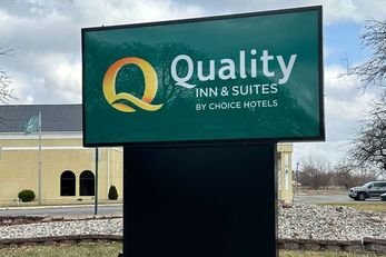 Quality Inn & Suites