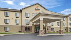 Comfort Suites