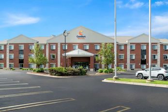 Comfort Suites