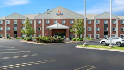 Comfort Suites