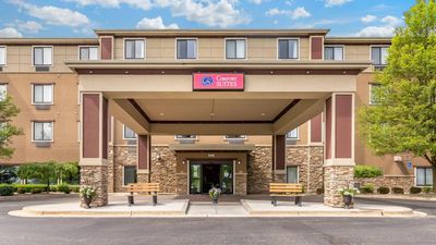 Comfort Suites Grand Rapids North