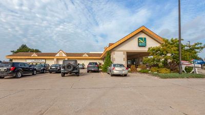Quality Inn & Suites