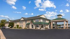 Quality Inn and Suites Manistique
