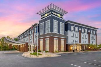 Cambria hotel & suites Maple Grove MN