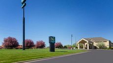 Quality Inn Fairmont