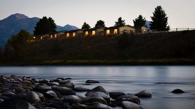 Yellowstone Valley Lodge, Ascend Collect