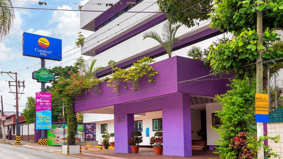 Comfort Inn Cordoba Exterior