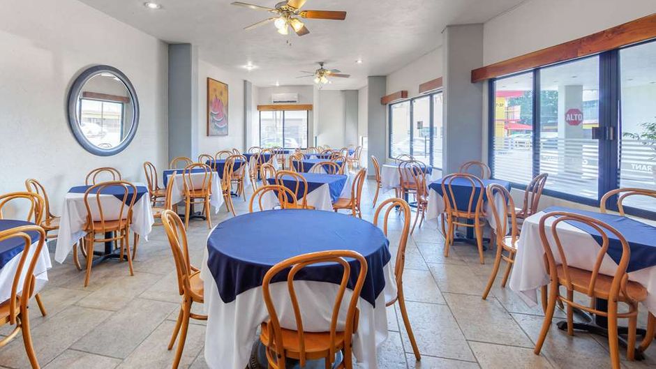 Comfort Inn Tampico Restaurant