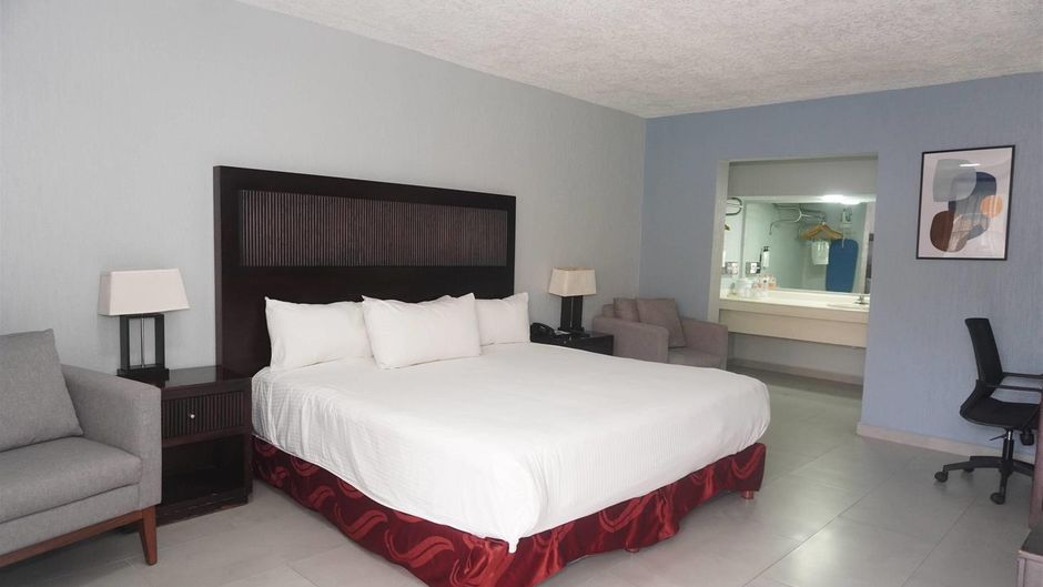 Quality Inn Suite