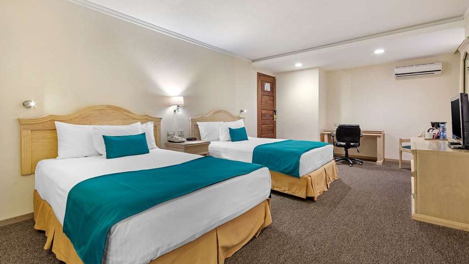 Quality Inn Aguascalientes Room