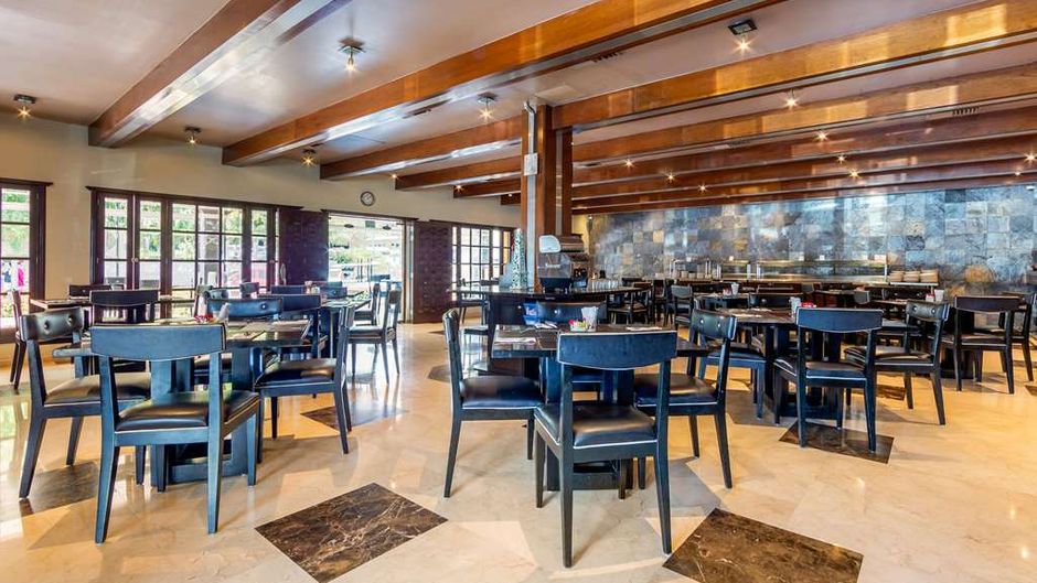 Quality Inn Mazatlan Restaurant