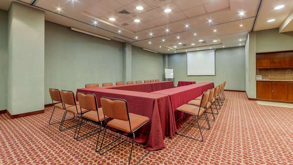 Quality Inn Monterrey La Fe Meeting