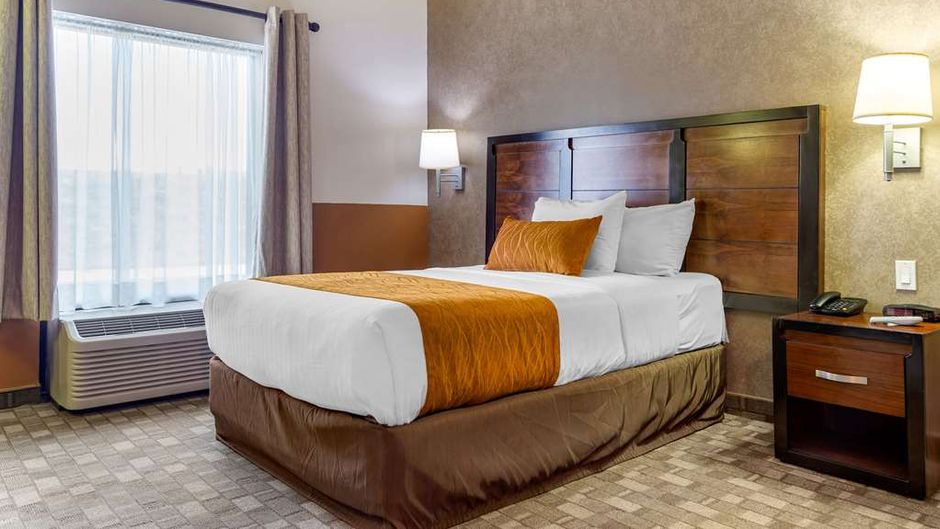 Comfort Inn Room