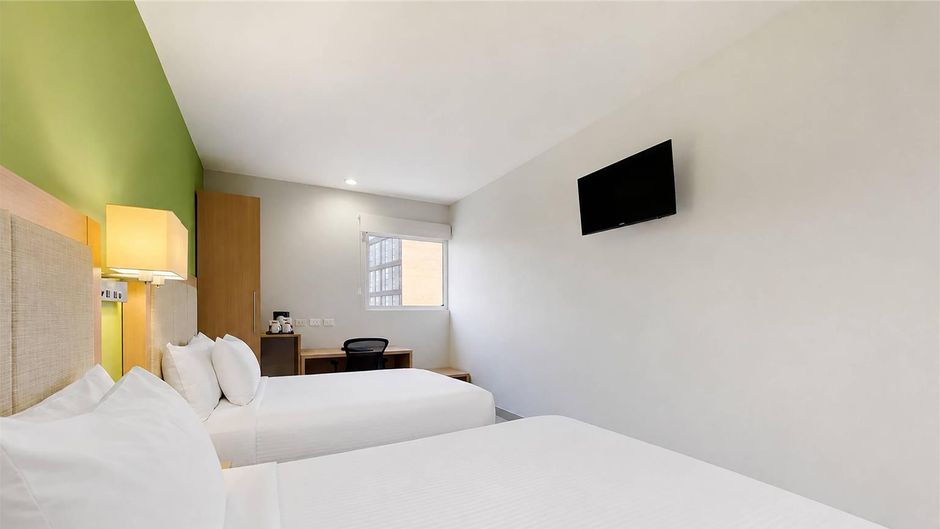 Sleep Inn Culiacan Room