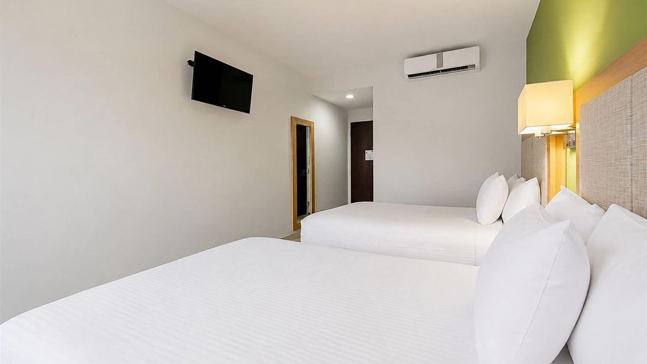 Sleep Inn Culiacan Room