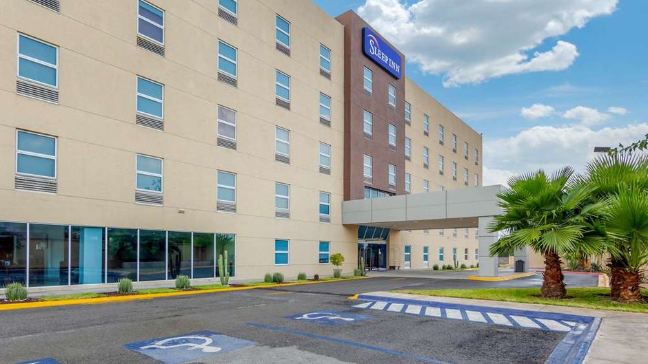 Sleep Inn Monclova Exterior