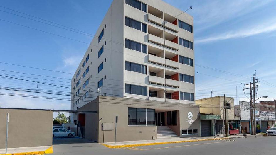 Comfort Inn San Luis Potosi Exterior