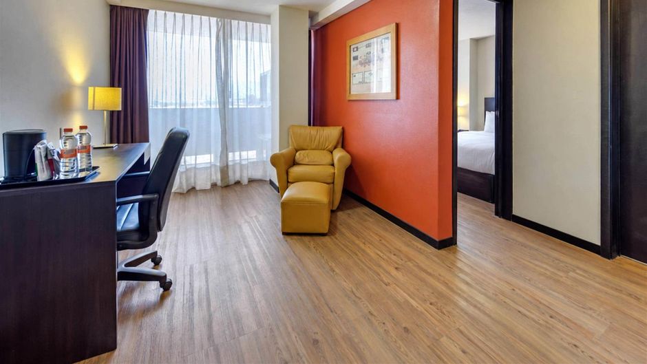 Comfort Inn San Luis Potosi Suite