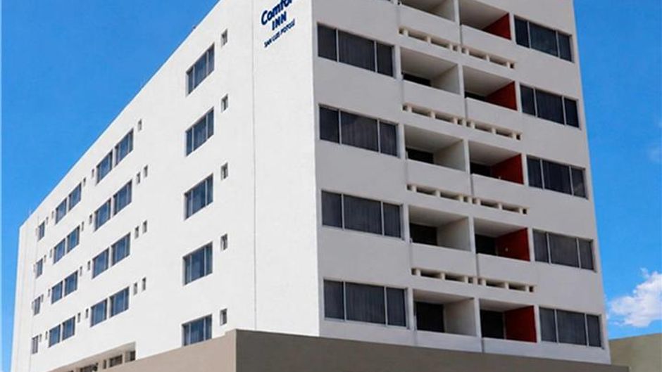 Comfort Inn San Luis Potosi Exterior