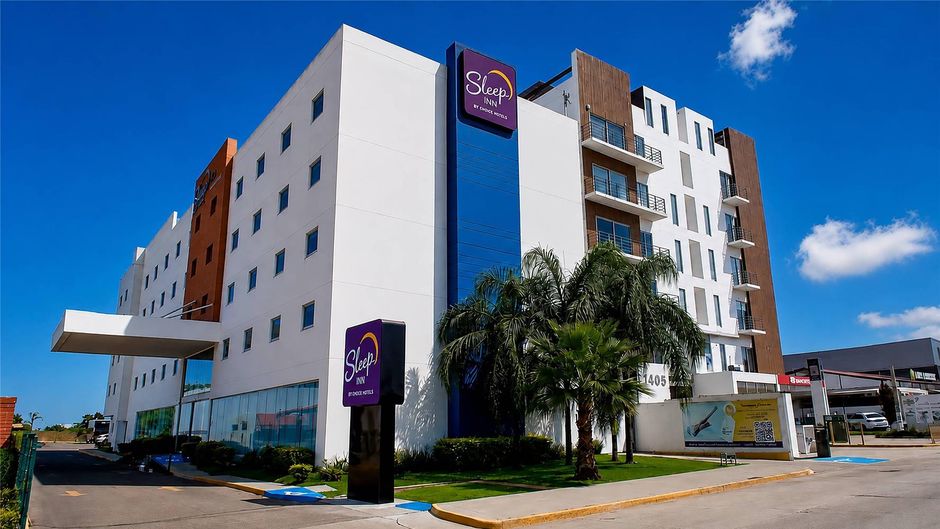 Sleep Inn Mazatlan Exterior