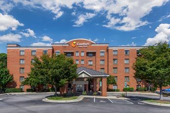 Comfort Suites