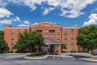 Comfort Suites