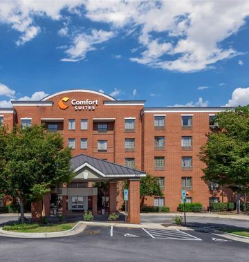 Comfort Suites