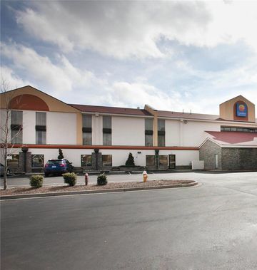 Comfort Inn & Suites Statesville