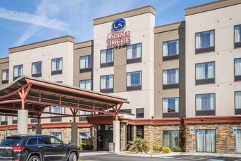 Comfort Suites