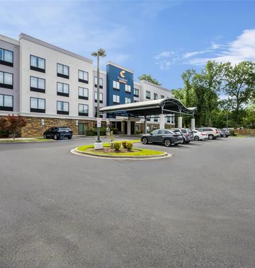 Comfort Suites