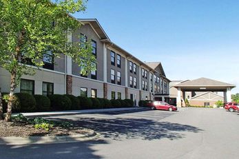Quality Inn & Suites University