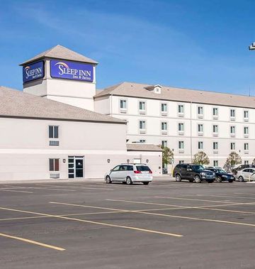 Sleep Inn & Suites
