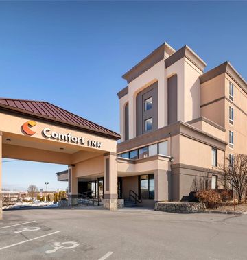 Comfort Inn Manchester Airport