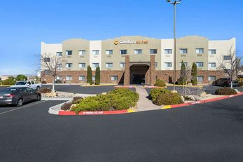 Comfort Suites