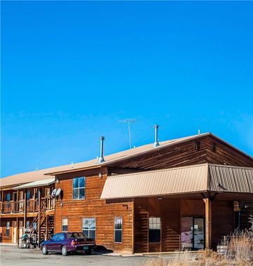 Econo Lodge Eagle Nest