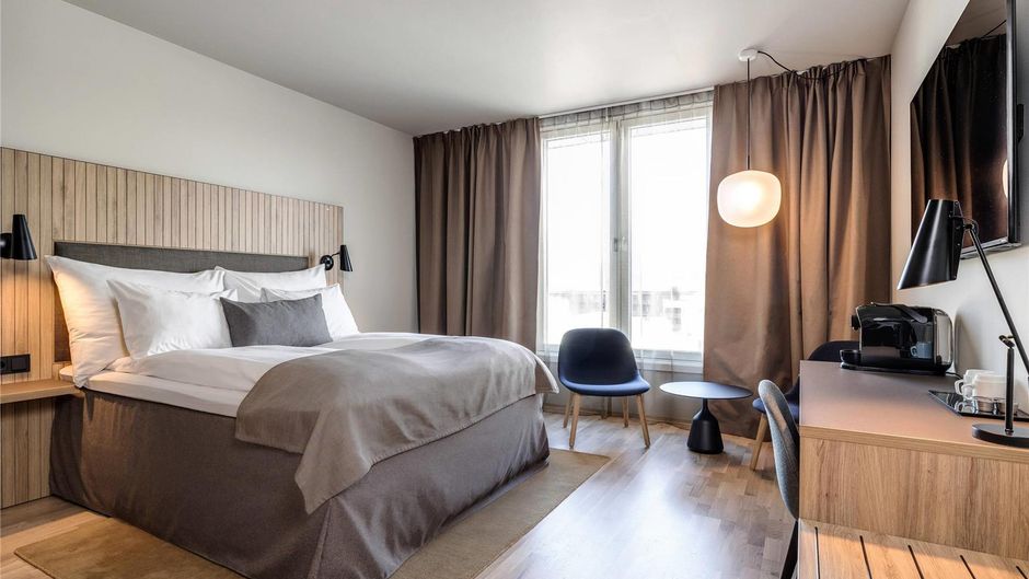 Quality Airport Hotel Suite