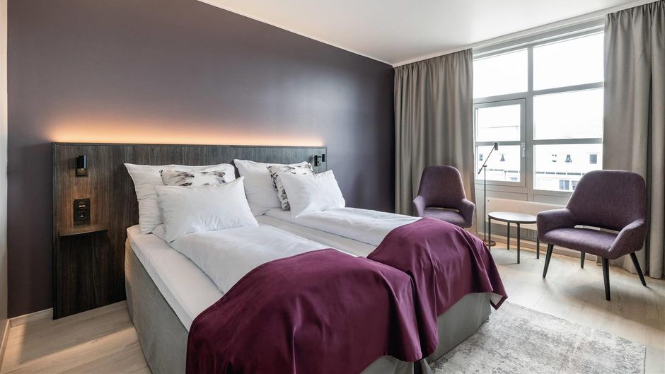 Quality Airport Hotel Suite