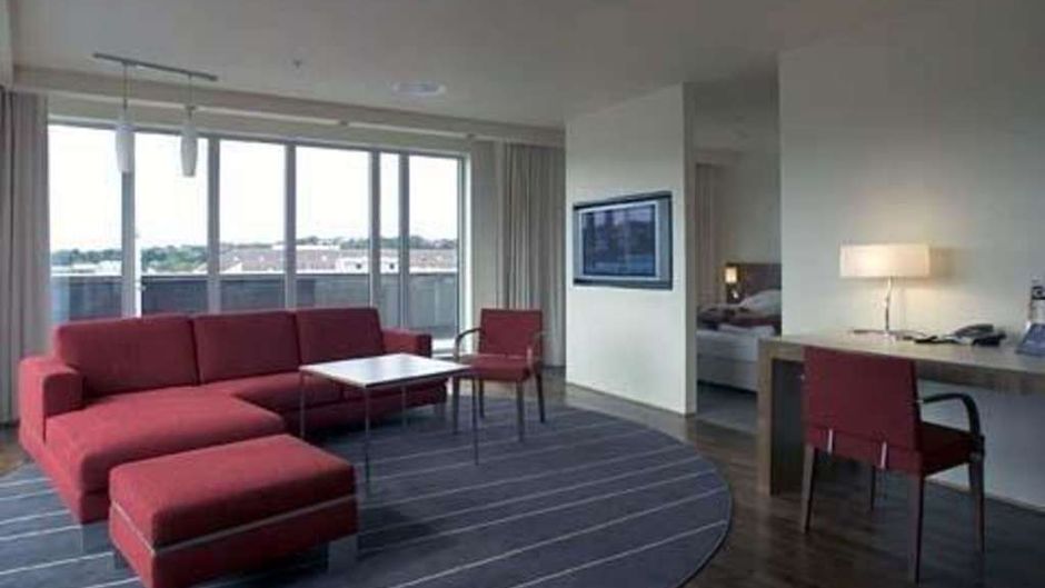 Quality Residence Hotel Room