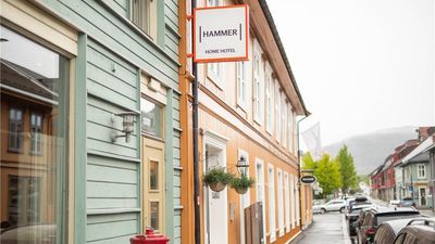 Home Hotel Hammer