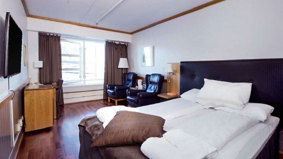 Home Hotel With Room