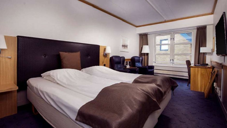 Home Hotel With Room