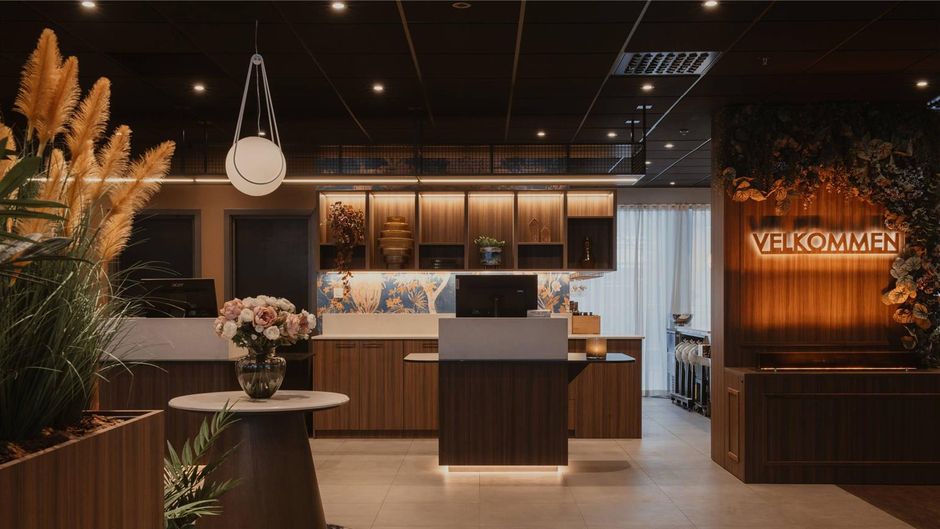 Home Hotel Grand Olav Lobby