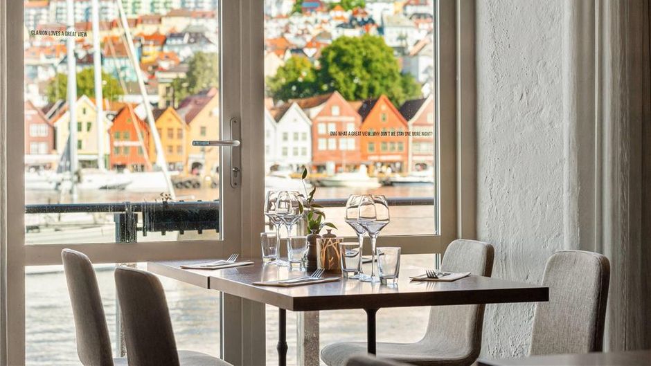Clarion Hotel Admiral Restaurant