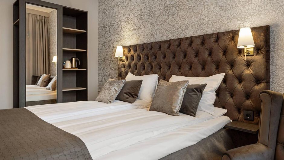 Home Hotel Grand Gjovik Room